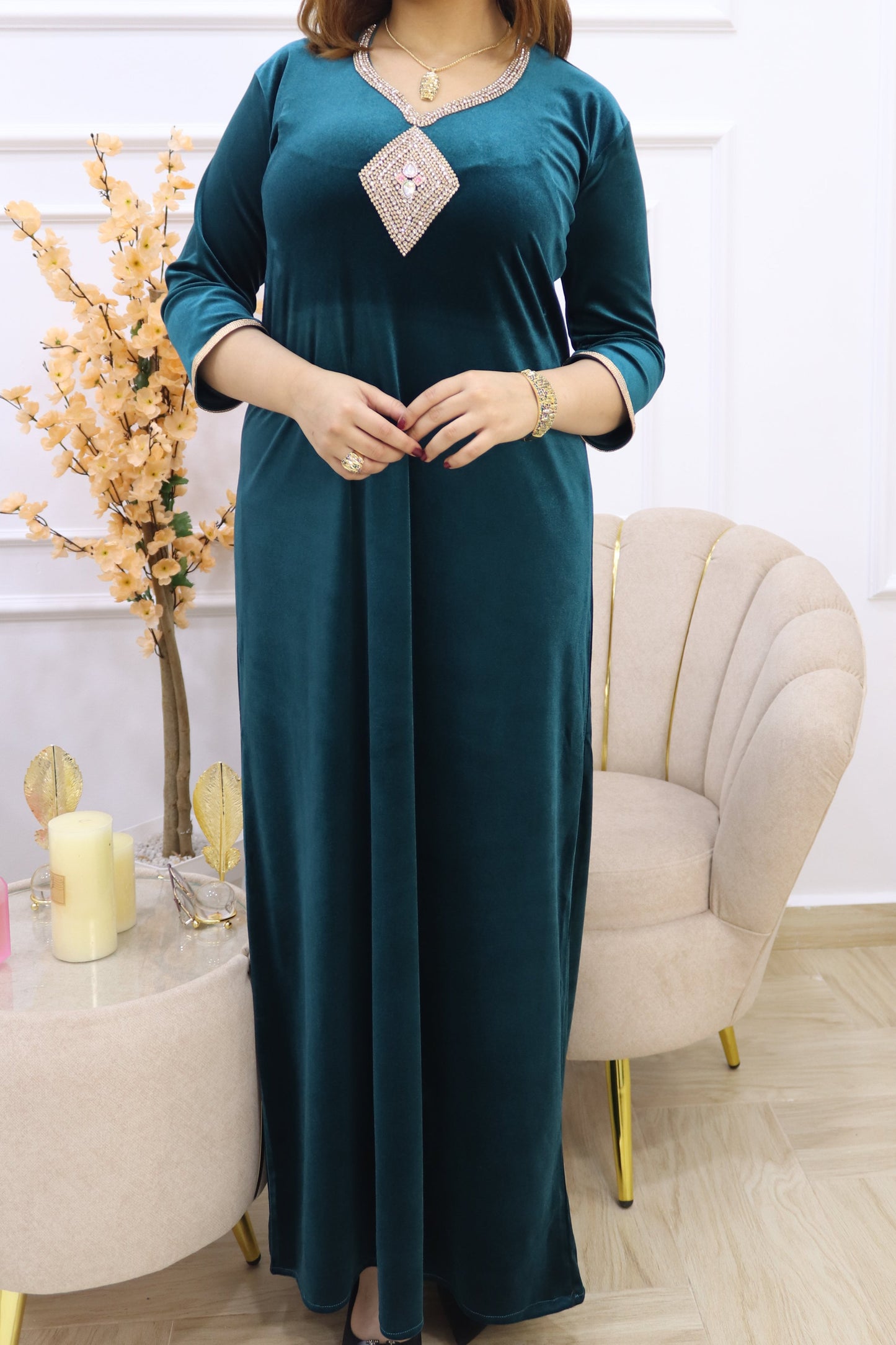 Robe Velours Modèle 02