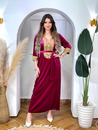 Robe Velours Modèle 06