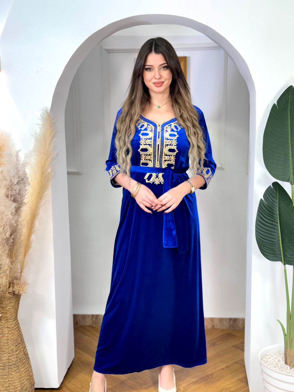 Robe Velours Modèle 07