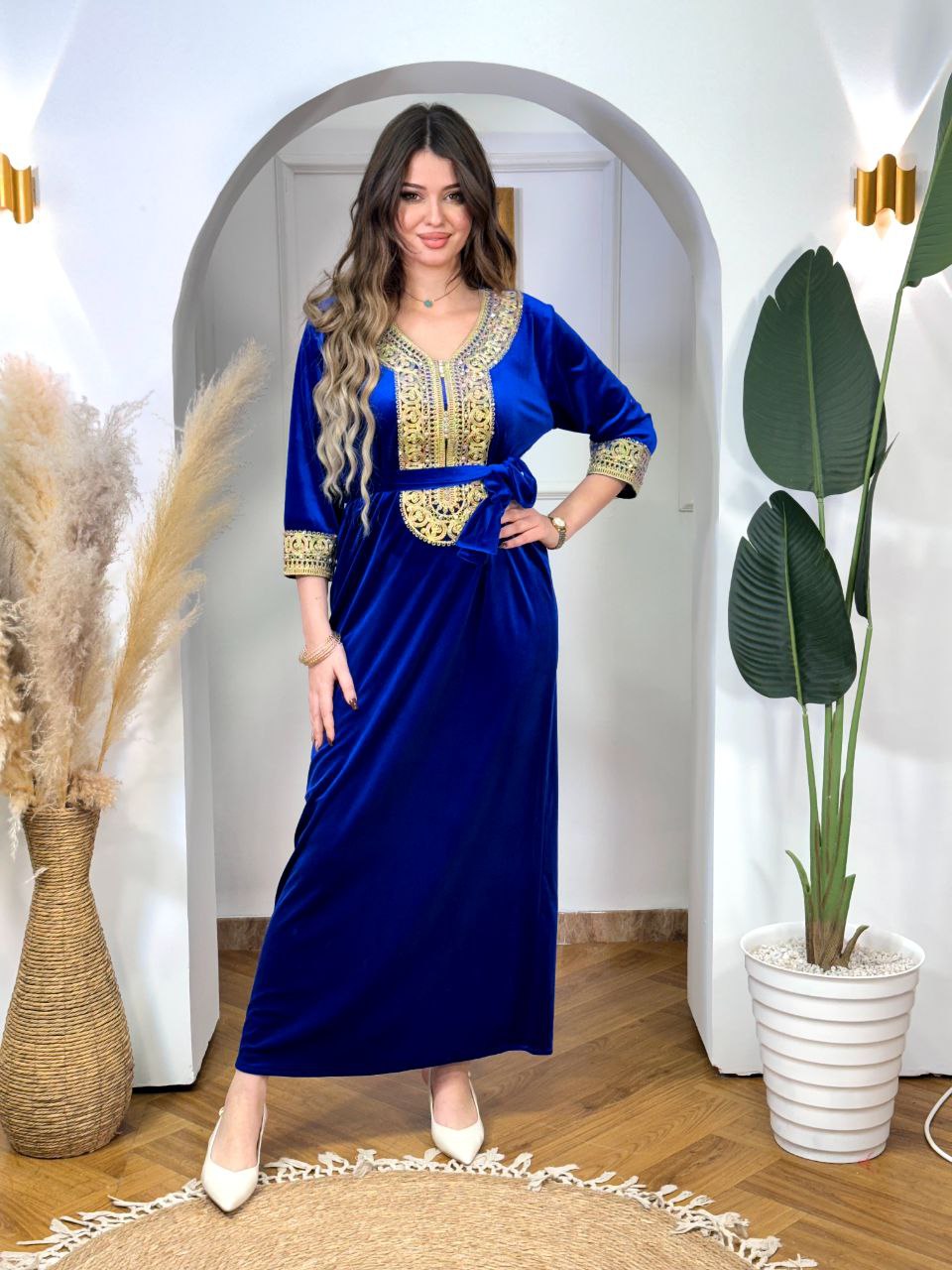 Robe Velours Modèle 06