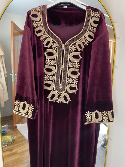 Robe Velours Modèle 07