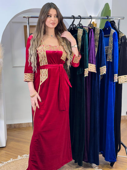Robe Velours Modèle 05